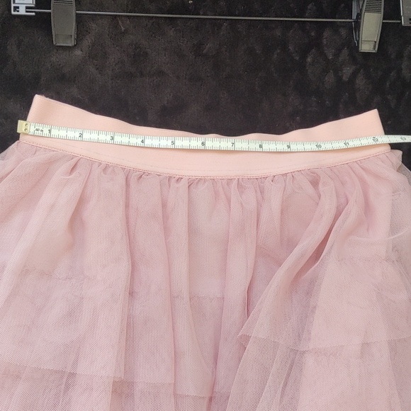 Elegant Pink Layered Tulle Skirt - Picture 8 of 9